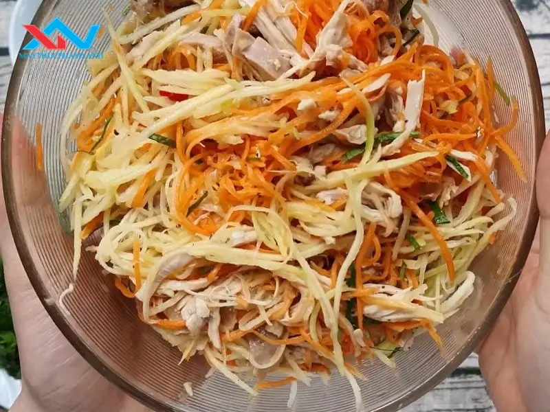Biến tấu công thức trộn thịt gà theo sở thích