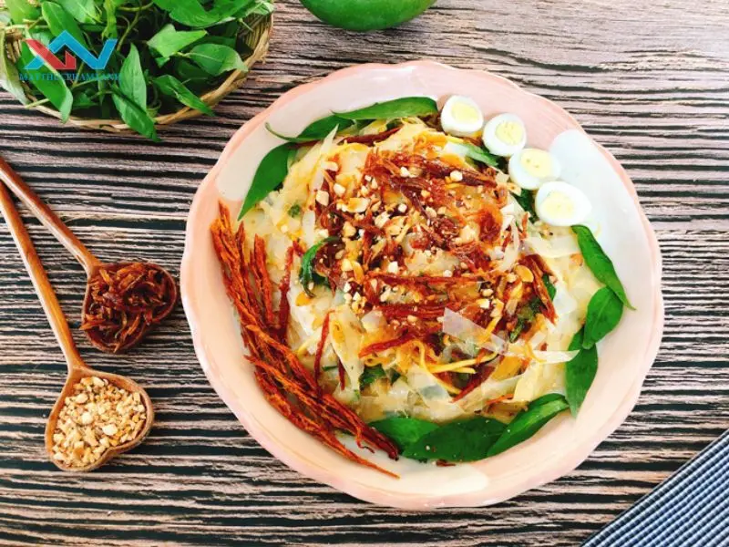 Bí quyết để nước sốt bò bánh tráng trộn ngon chuẩn vị 
