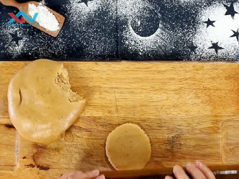 Cách khắc phục bột vỏ bánh trung thu đã bị khô