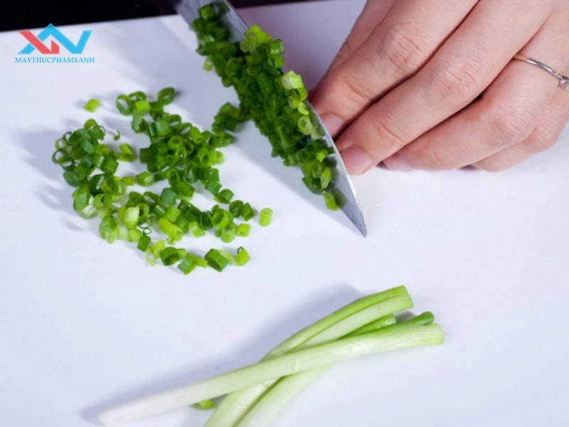 cách làm bánh tráng tỏi