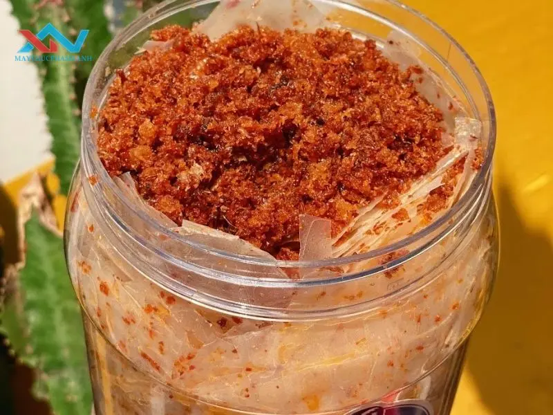 Cách làm bánh tráng trộn tôm khô