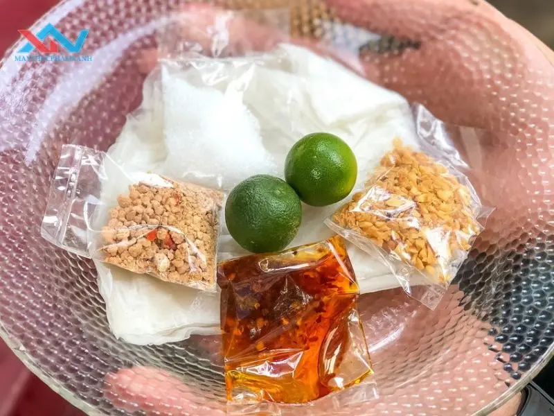 Bánh tráng tỏi tắc 