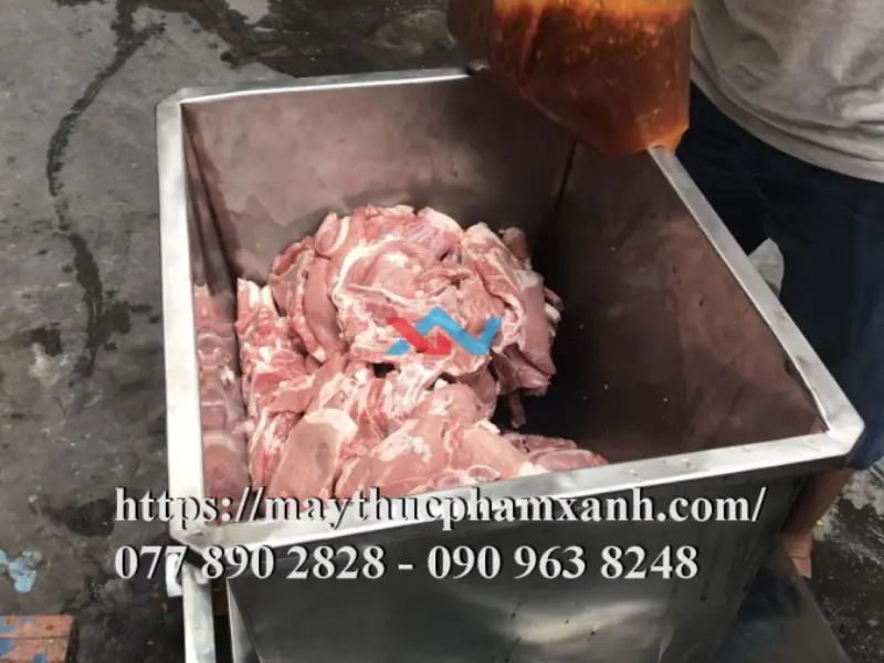 máy trộn thịt Nhà Bè