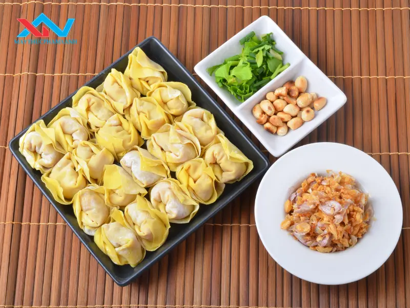 máy trộn thịt làm hoành thánh