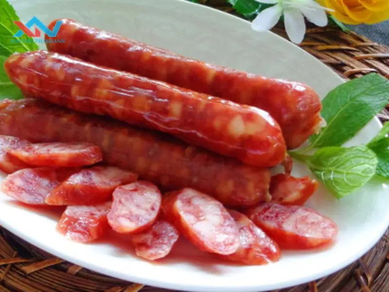 lạp xưởng gà
