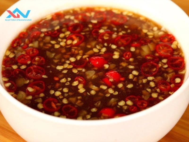 Nước mắm me 