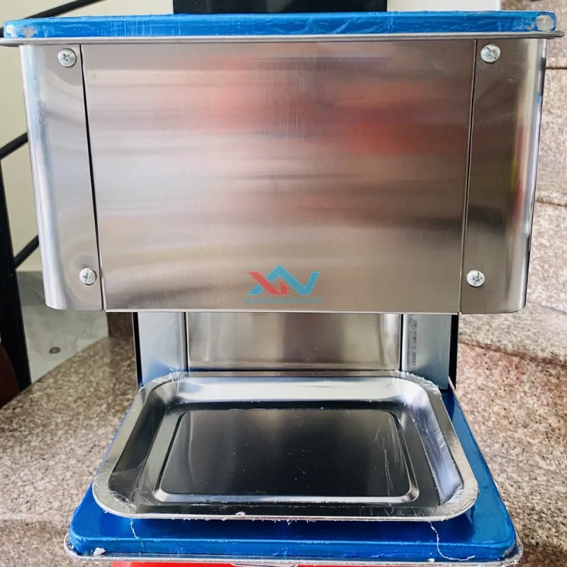máy cắt thịt làm lạp xưởng