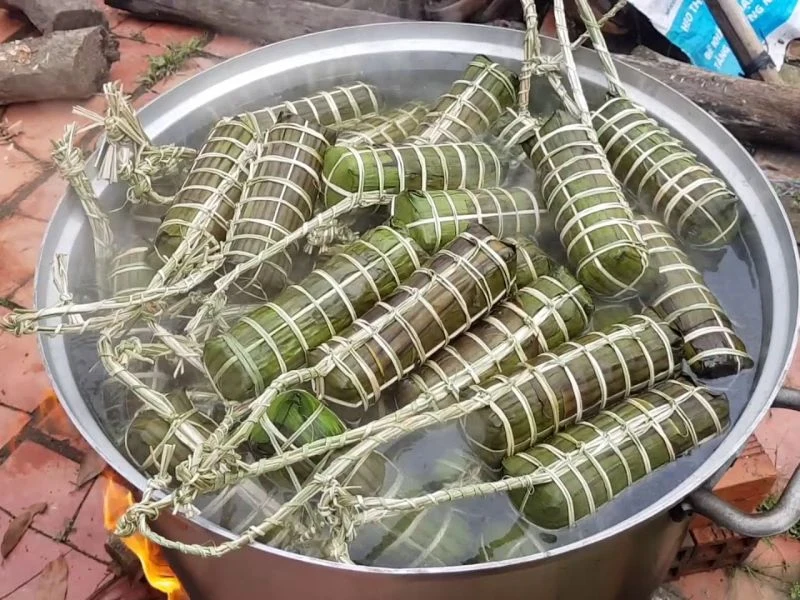Luộc bánh và xử lý sau khi chín