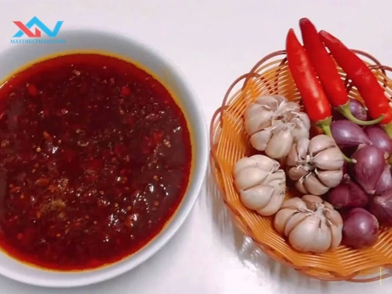 Cách làm sốt trộn bánh tráng không cần muối tôm 
