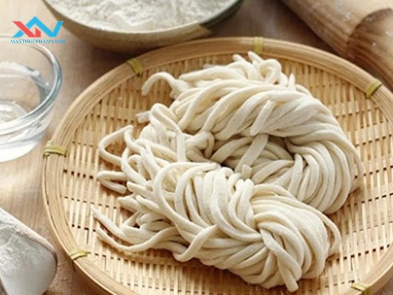 cách làm mì tươi kéo sợi bằng tay cách làm mì tươi kéo sợi bằng tay