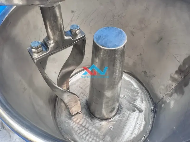 Bảo dưỡng và vệ sinh định kỳ